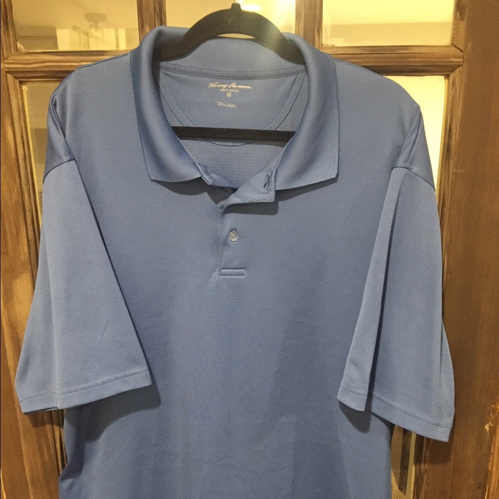 Four 2x/XX men’s short sleeve collared shirts